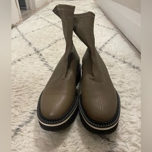 Clergerie luxury designer stretch leather ankle boot size 39